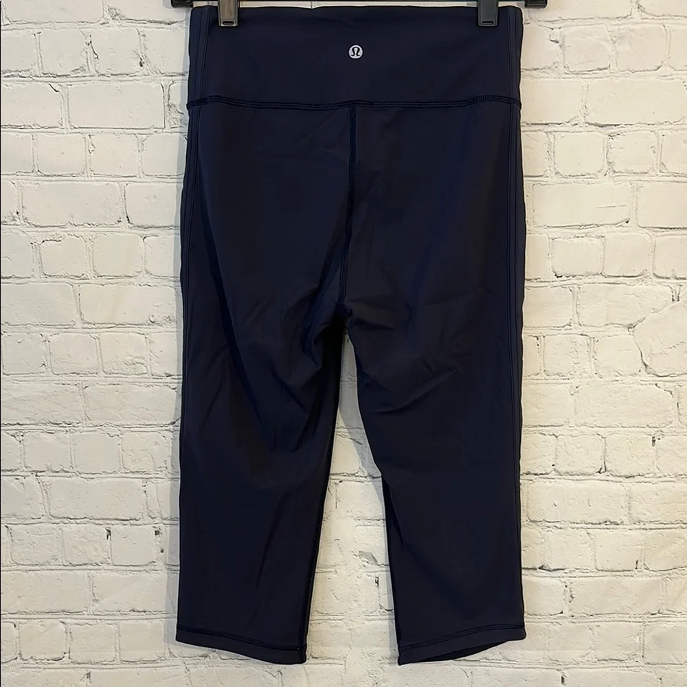 Lululemon  Navy Crop Leggings